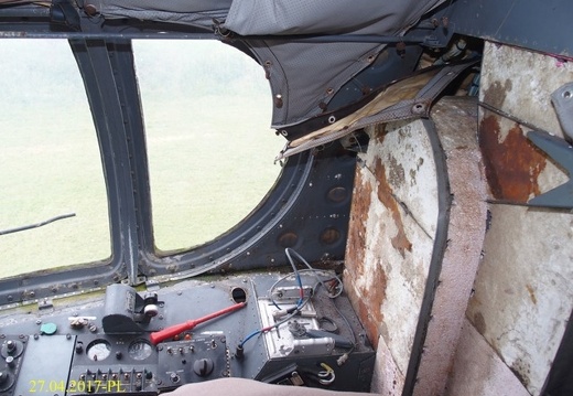 thumbs p4279113 atl31  console pilote d  corrosion derriere le siege R
