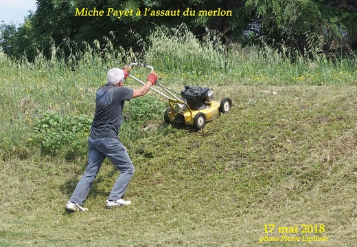 2018 05 17 CHAN-PL 6676 ATL31 Michel Payet a l assaut du merlon