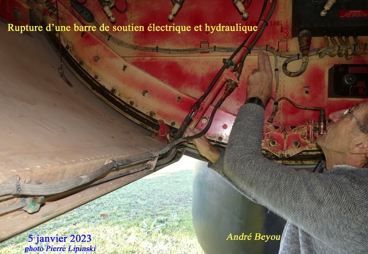 2023 01 05 CHAN-PL P1240524 ATL31 portes de soute Barre soutien cables cassée A.Beyou