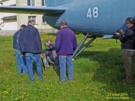 2024 03 21 CHAN-PL P1040584 ALM48 Mise en place pour essai d'un piquet pour saisine A.Tarradellas